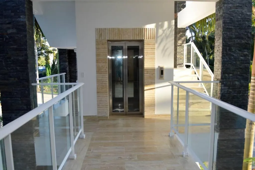 3 Bedroom Beach Front Apt At Playa Bonita Aquamarine Building #202 Las Terrenas Apartamento
