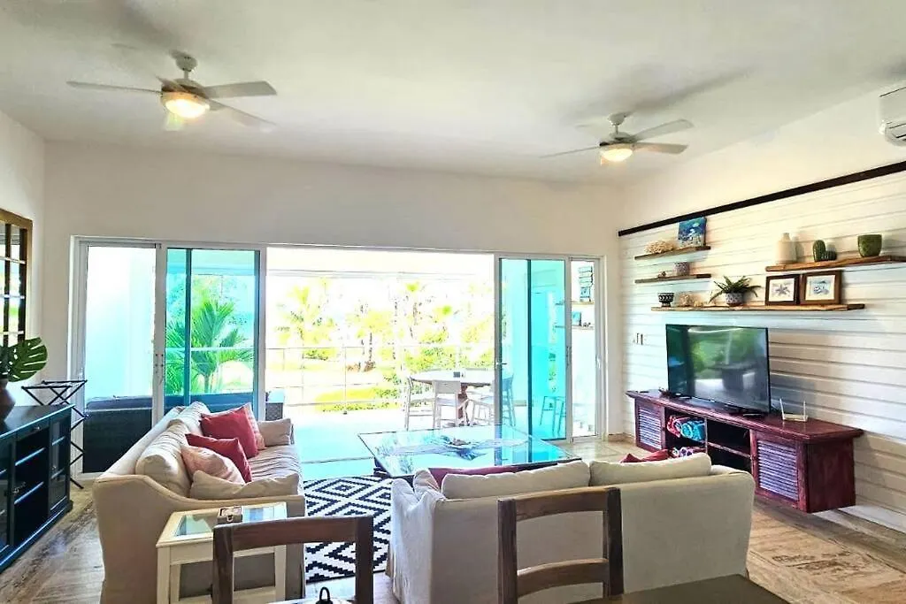 3 Bedroom Beach Front Apt At Playa Bonita Aquamarine Building #202 Las Terrenas 0*,